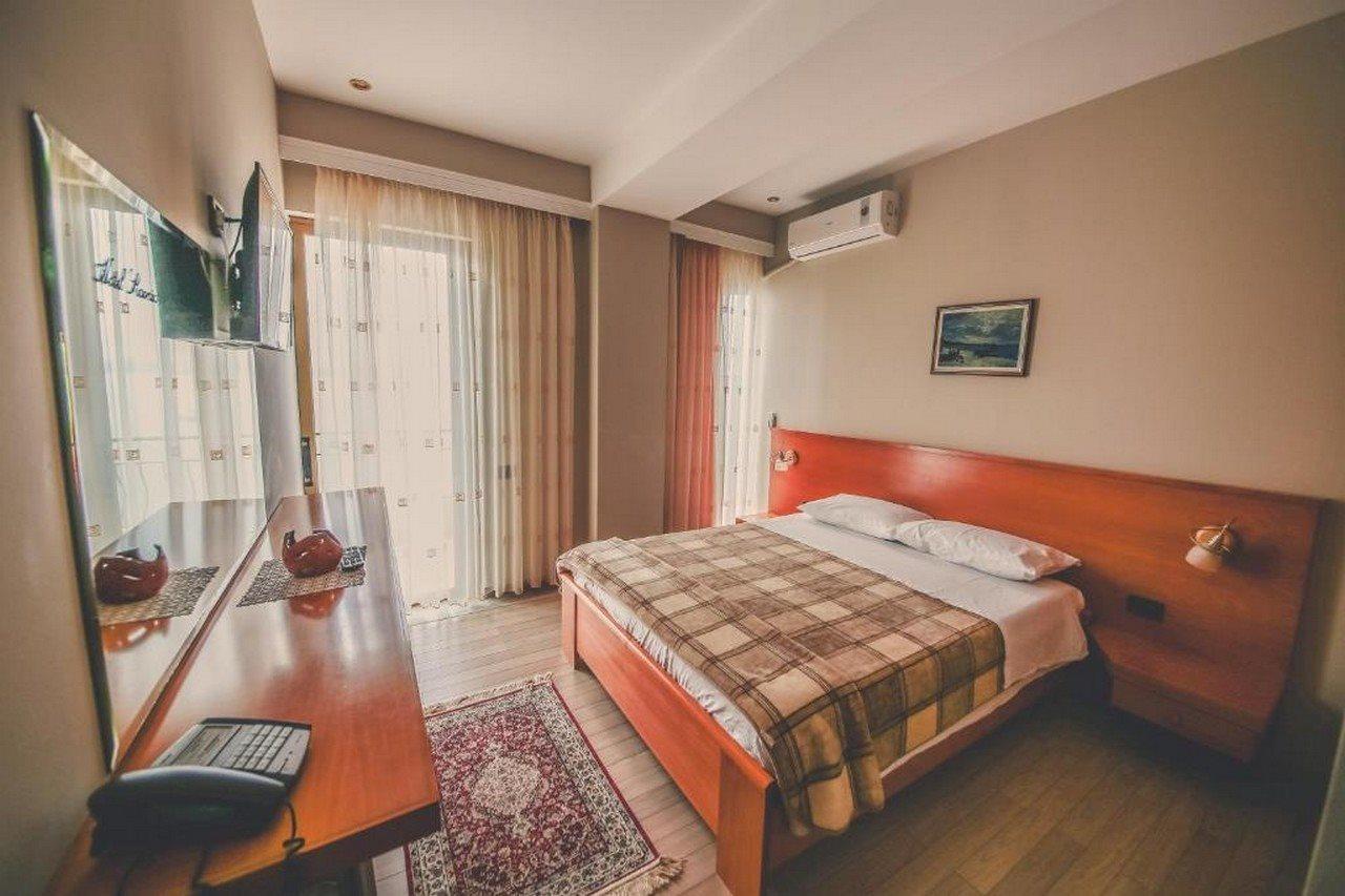 Hotel Kaonia Sarandë Eksteriør bilde